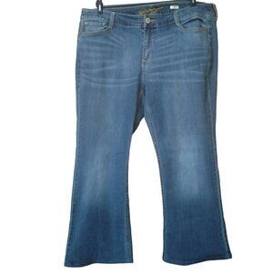 Arizona Jeans JUNIORS PLUS 24 Blue Bootcut Jeans PLEASE READ